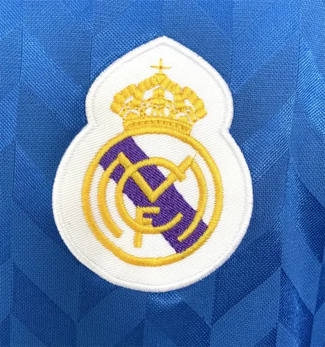 1986/1987 Retro Real Madrid Auswärts Fußballtrikot  — view 4