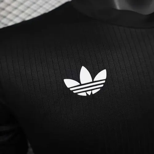2025/2026 Version Joueur Maillot Noir Édition 125e Anniversaire Allemagne AAA qualité fan — view 4