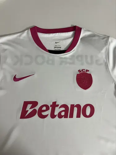2025/2026 Sporting Lisbon Red October Camisa de Futebol  — view 3