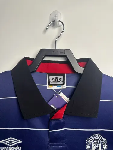 1999/2000 Retro Manchester United Auswärts-Fußballtrikot  — view 3