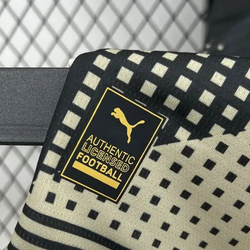 2025/2026 Manchester City Noir et Jaune Concept Version Maillot de Football  — view 5