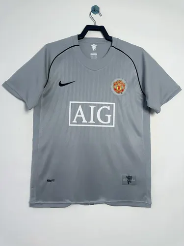 2007/2008 Retro Manchester United Goalkeeper Football Shirt  — view 1