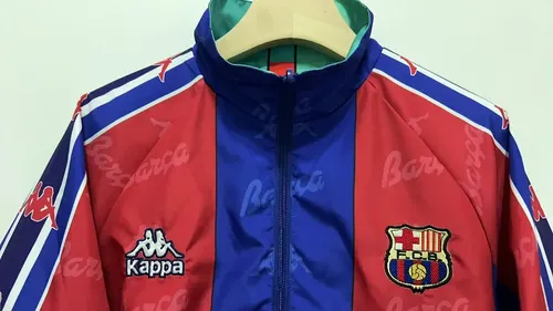 قميص كرة قدم ريترو برشلونة مزدوج الجوانب مقاوم للرياح 1996/1997 جودة تايلاندية  — view 4