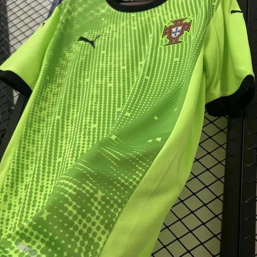 2025 Portugal Torwart Grün Fußballtrikot AAA Fan-Qualität — view 8