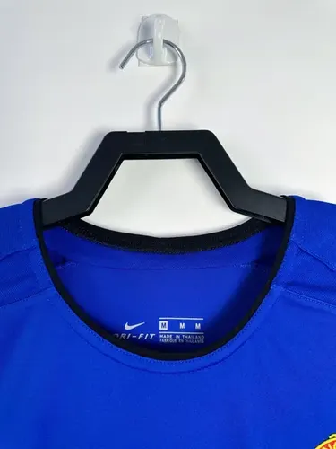 2002/2003 Retro Manchester United Third Away Football Shirt  — view 3