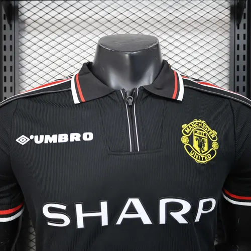 Camisa de Futebol Manchester United Edição Especial Preta Versão Jogador 2025/2026  — view 3