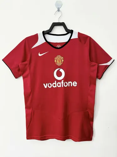 2005/2006 Retro Manchester United Home Football Shirt