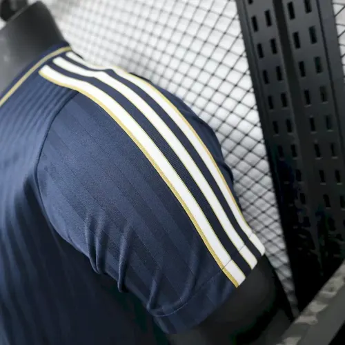 2025/2026 Version Joueur Juventus Terrace Icons Maillot de Football  — view 6