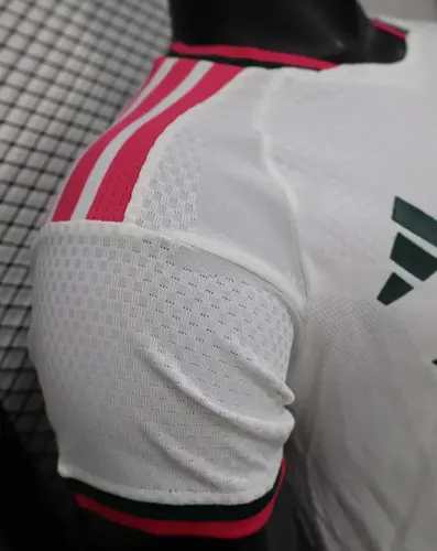 2026/2027 Player Version Real Madrid Home Football Jersey  — view 6
