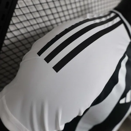 2024/2025 Version Joueur Maillot Domicile Juventus Maillot de Foot  — view 3