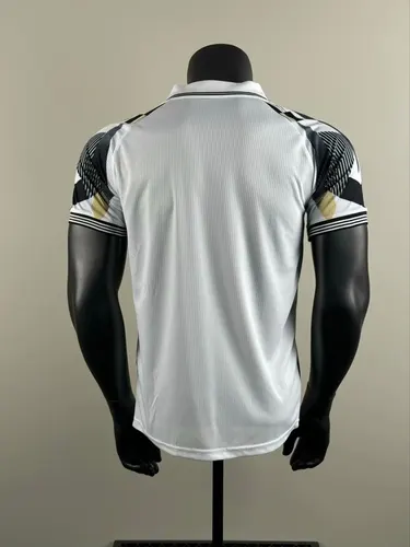 2025/2026 Player Version Real Madrid Special Edition 24 Fußballtrikot  — view 2
