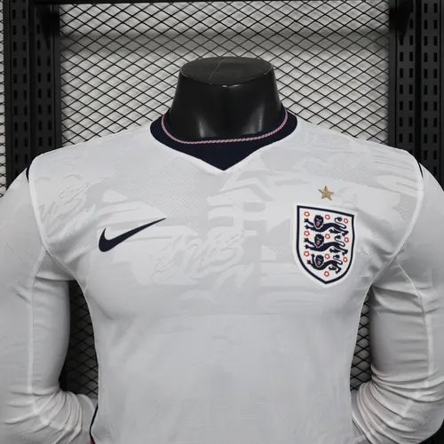 2026 Long Sleeve Player Version England Home Football Jersey  — view 3