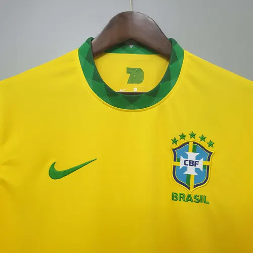 Camisa de Futebol Retro 2020 Brasil Home AAA qualidade fã — view 5