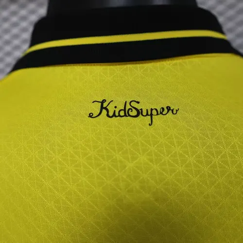 Camisa de Futebol Dortmund Casa Publicidade Rosa Versão Jogador 2025/2026  — view 8