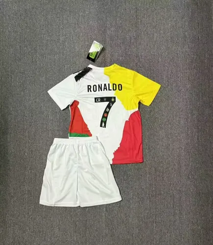 2025/2026 Ronaldo Commemorative Edition Football Jersey  Kids Size — view 2