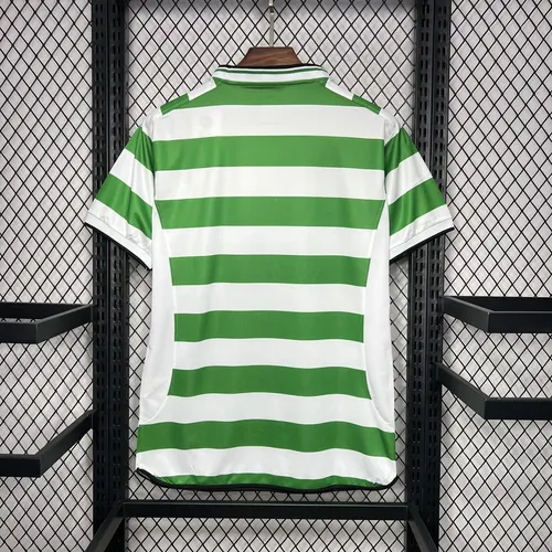 2001/2002 Retro Celtic Home Football Shirt  — view 2