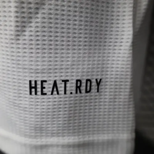 2025/2026 Player Version Juventus Special Edition white Football Shirt  — view 9