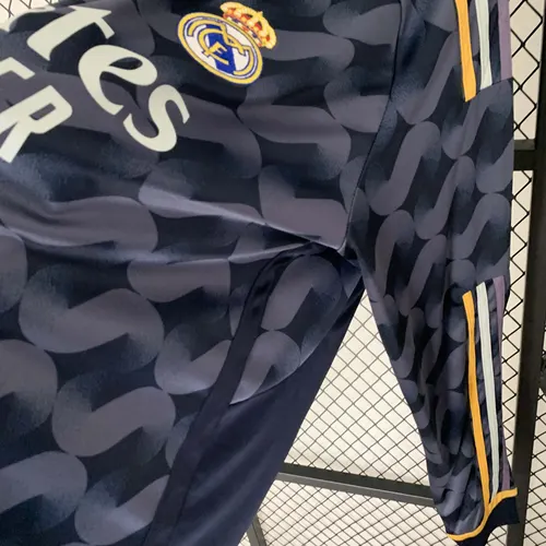 قميص كرة القدم الخارجي طويل الأكمام ريال مدريد 2023/2024 جودة تايلاندية — view 7