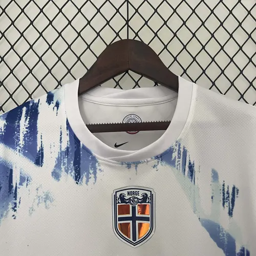 2024 Norwegen Nationalmannschaft Auswärts Fußballtrikot AAA Fan-Qualität — view 3