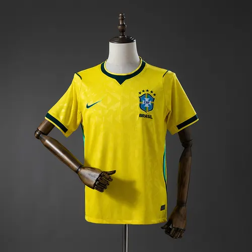 2026 Brasilien Heim Fußballtrikot AAA Fan-Qualität — view 3