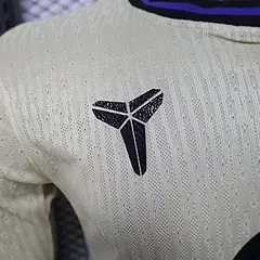 2025/2026 Manga Larga Versión Jugador Camiseta de Fútbol Visitante del Barcelona  — view 4