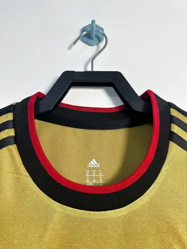 Camisa de Futebol Visitante AC Milan Retrô 2013/2014  — view 3