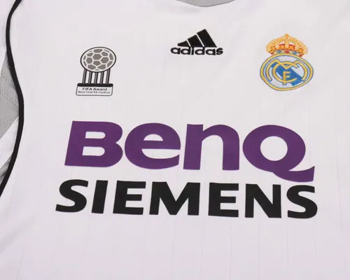2006-2007 Retro Real Madrid Home Football Shirt  Kids Size — view 5