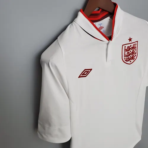 2012 Retro England Heim-Fußballtrikot AAA Fan-Qualität — view 5