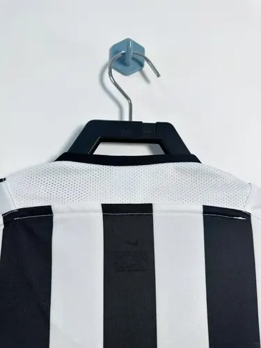 2003-2004 Rétro Juventus Domicile Maillot de Football  — view 4