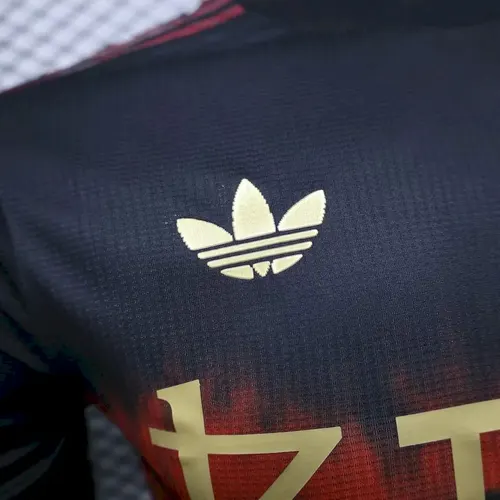 2025/2026 Player Version Manchester United Special Edition 03 Jersey  — view 4