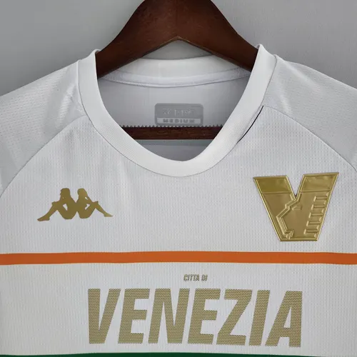 Camisa de Futebol Visitante Venezia 2022/2023  — view 3