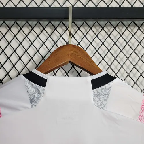 Camiseta de fútbol visitante de la Juventus 2023/2024  — view 5