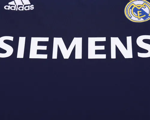 2005-2006 Retro Real Madrid Auswärts Fußballtrikot  Kindergröße — view 4
