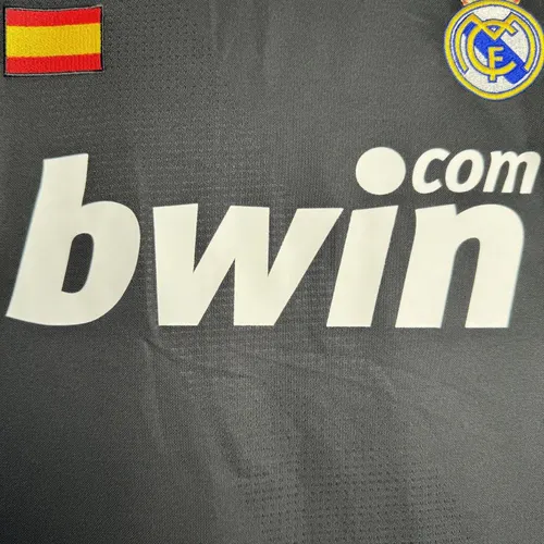 2008/2009 Retro Real Madrid Away Football Shirt  — view 9