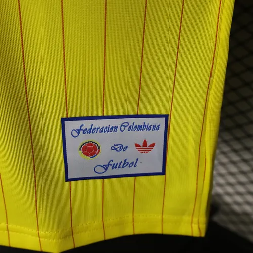 Maillot de football édition spéciale Colombie version joueur 2026 AAA qualité fan — view 8