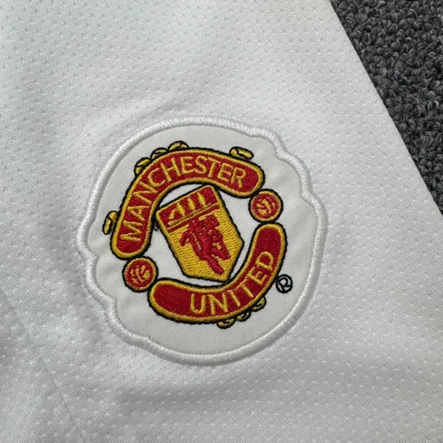 2007/2008 Retro Long Sleeve Manchester United Third Away Football Shirt  Kids Size — view 6