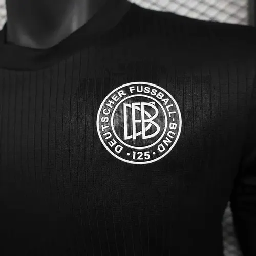 2025/2026 Version Joueur Maillot Noir Édition 125e Anniversaire Allemagne AAA qualité fan — view 5