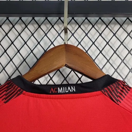 Tamanho Infantil 2023/2024 AC Milan Camisa de Futebol Casa  — view 4