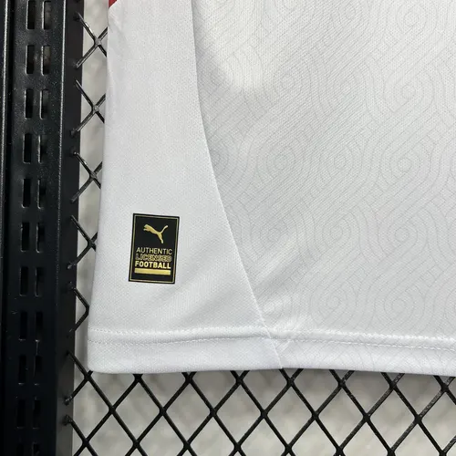 2024/2025 Galatasaray Away Football Shirt  — view 8
