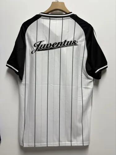 T-Shirt Décontracté Juventus 2025/2026 Football  — view 2