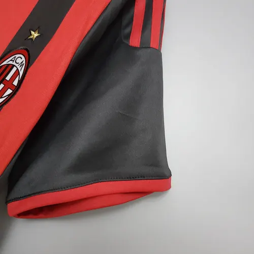 قميص كرة قدم AC Milan الكلاسيكي داخل الأرض 2009/2010 جودة تايلاندية — view 9