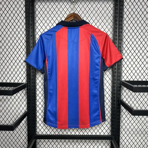 2004/2005 Retro Barcelona Home Football Shirt  — view 4