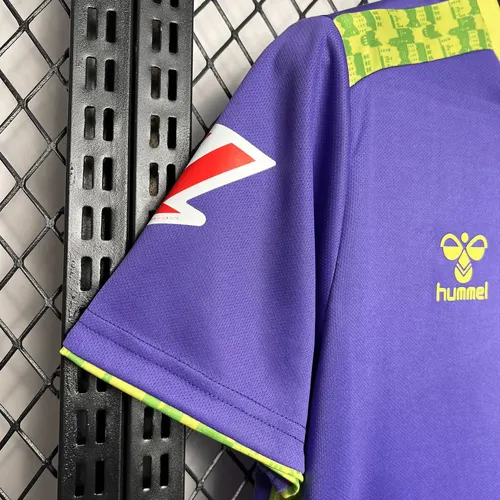 2024/2025 Malaga Auswärts Fußballtrikot AAA fan-gradät — view 6