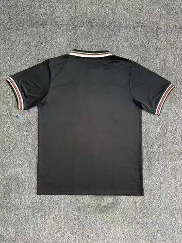 2025/2026 Bayern München Sonderedition 02 Fußballtrikot  — view 2