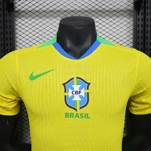 2025 Spielerversion Brasilien Heim Fußballtrikot — view 6