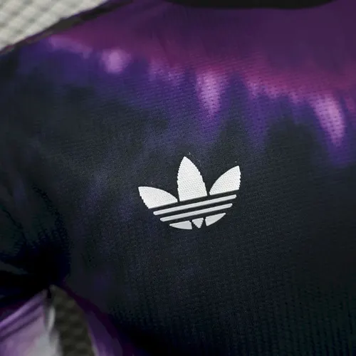 2025/2026 Player Version Real Madrid anniversary Edition Football Jersey  — view 4