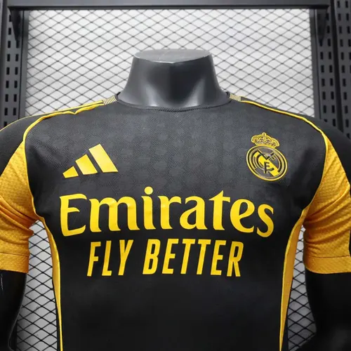 2025/2026 Player Version Real Madrid Special Edition Black and Gold Football Jersey  — view 3