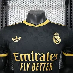 2025/2026 Version Joueur Real Madrid Édition Spéciale 47 Maillot de Football  — view 3