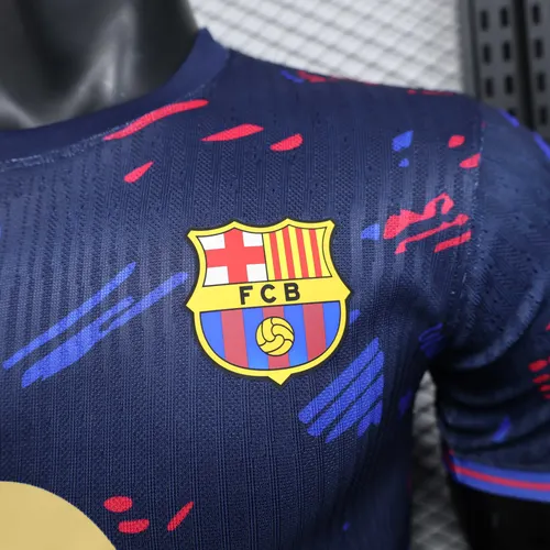 2025/2026 Barcelona Spielerversion Sonderedition 02 Fußballtrikot  — view 5