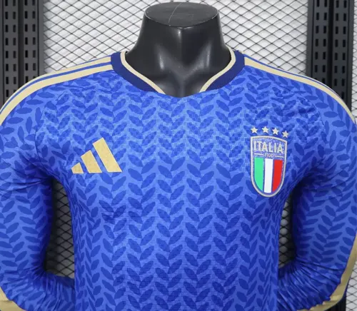 Camiseta de Fútbol Italia Local 2026 Manga Larga Versión Jugador  — view 3